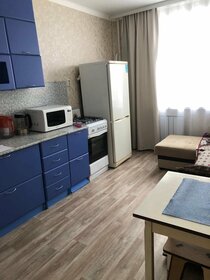42 м², 1-комнатная квартира 1 800 ₽ в сутки - изображение 60