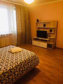 42 м², 1-комнатная квартира 2 300 ₽ в сутки - изображение 57