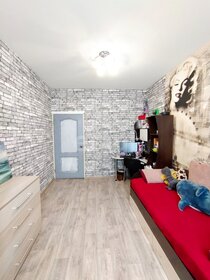 Купить трехкомнатную квартиру у станции Михайловская Дача (Красные Зори) в Петергофе - изображение 34