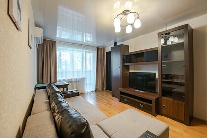 45 м², 4-комнатная квартира 2 550 ₽ в сутки - изображение 67