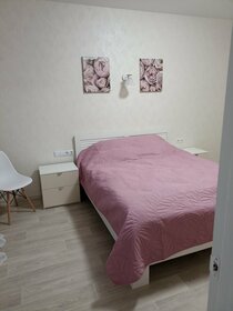 55 м², 2-комнатная квартира 6 500 ₽ в сутки - изображение 87