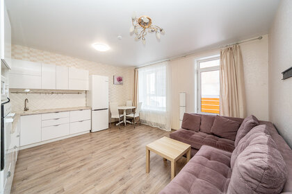 Купить 4-комнатную квартиру в кирпичном доме в Новочеркасске - изображение 48