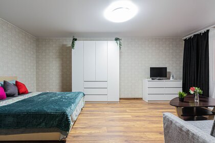 45 м², 1-комнатная квартира 2 600 ₽ в сутки - изображение 68