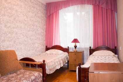 32 м², 1-комнатная квартира 1 700 ₽ в сутки - изображение 18