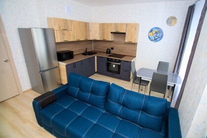 45 м², 2-комнатная квартира 2 990 ₽ в сутки - изображение 72