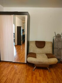 32 м², 1-комнатная квартира 1 600 ₽ в сутки - изображение 12