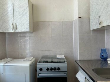 Купить квартиру с раздельным санузлом и с евроремонтом в Курской области - изображение 18