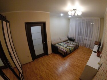 60 м², 2-комнатная квартира 2 500 ₽ в сутки - изображение 60
