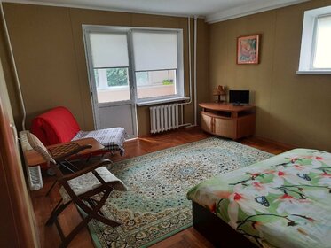 46 м², 1-комнатная квартира 2 800 ₽ в сутки - изображение 61