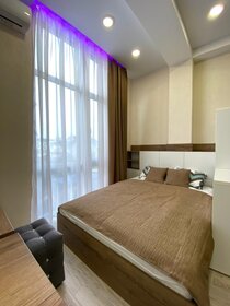 27 м², квартира-студия 2 990 ₽ в сутки - изображение 140