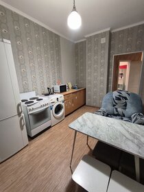 38 м², 1-комнатная квартира 2 700 ₽ в сутки - изображение 40