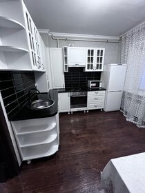 28 м², 1-комнатная квартира 2 500 ₽ в сутки - изображение 74
