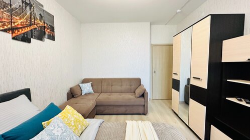 33 м², квартира-студия 2 990 ₽ в сутки - изображение 33