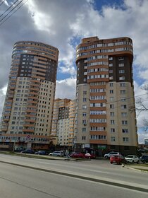 63 м², 2-комнатная квартира 2 800 ₽ в сутки - изображение 65