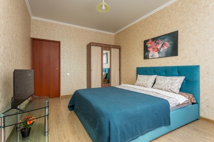 80 м², 3-комнатная квартира 3 500 ₽ в сутки - изображение 87