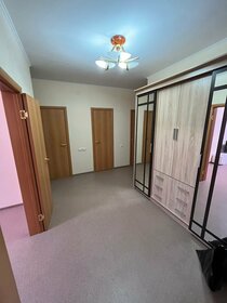 70 м², 2-комнатная квартира 2 700 ₽ в сутки - изображение 62