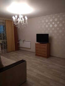 56 м², 2-комнатная квартира 3 500 ₽ в сутки - изображение 26