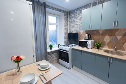 32 м², 2-комнатная квартира 3 290 ₽ в сутки - изображение 52