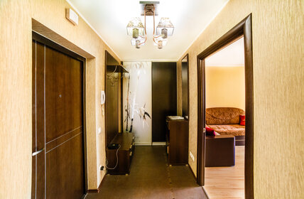 42 м², 1-комнатная квартира 2 000 ₽ в сутки - изображение 52