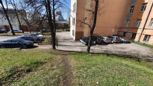 Купить двухкомнатную квартиру с парковкой в Курчатове - изображение 17