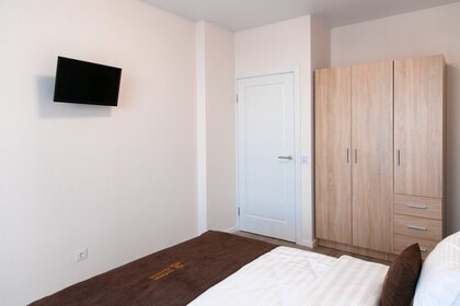 56 м², 2-комнатная квартира 3 000 ₽ в сутки - изображение 68