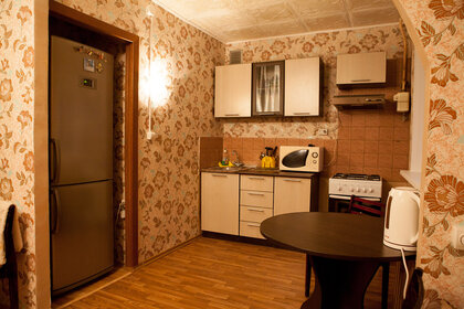44 м², 2-комнатная квартира 1 200 ₽ в сутки - изображение 99