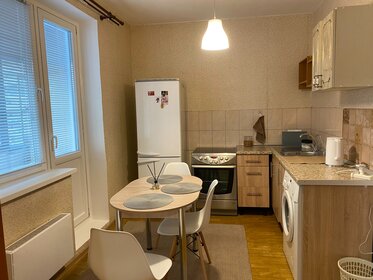 36 м², 1-комнатная квартира 3 500 ₽ в сутки - изображение 12