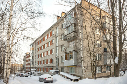 Купить однокомнатную квартиру в многоэтажном доме у метро Ленинский проспект (красная ветка) в Санкт-Петербурге и ЛО - изображение 6