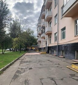 Купить квартиру с современным ремонтом в ЖК Golden City в Санкт-Петербурге и ЛО - изображение 18