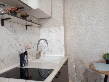 30 м², квартира-студия 1 600 ₽ в сутки - изображение 41