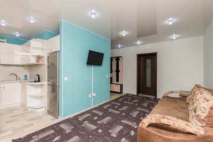 55 м², 2-комнатная квартира 2 000 ₽ в сутки - изображение 30