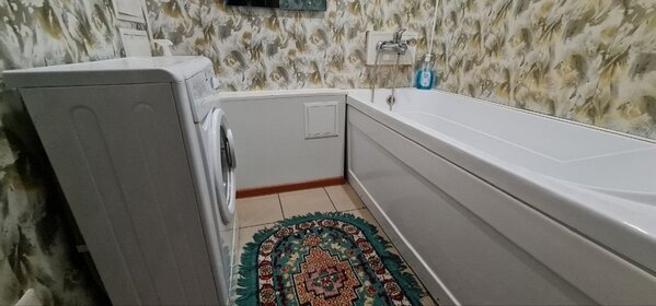 33 м², квартира-студия 2 000 ₽ в сутки - изображение 40