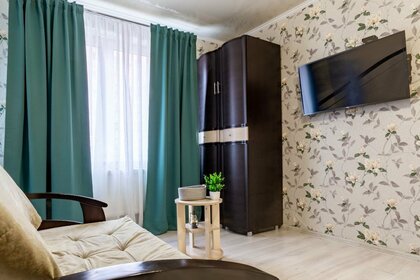 45 м², 1-комнатная квартира 2 500 ₽ в сутки - изображение 92