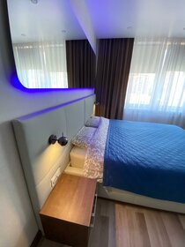 28 м², квартира-студия 3 200 ₽ в сутки - изображение 101