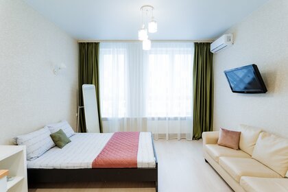 30 м², квартира-студия 2 700 ₽ в сутки - изображение 51