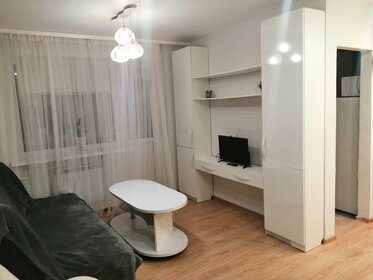 47 м², 1-комнатная квартира 2 500 ₽ в сутки - изображение 39