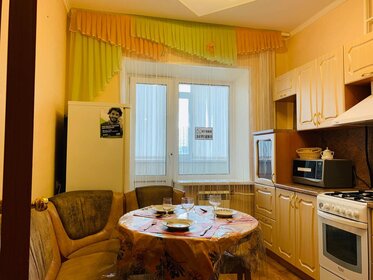 56 м², 2-комнатная квартира 4 500 ₽ в сутки - изображение 11