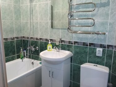 40 м², 2-комнатная квартира 2 200 ₽ в сутки - изображение 39