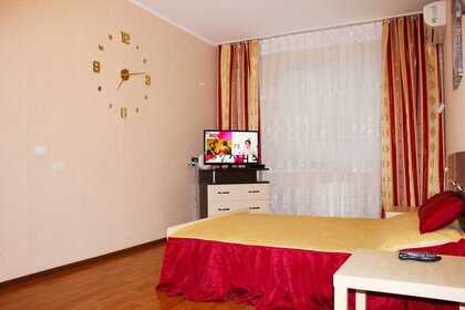 40,6 м², 1-комнатная квартира 1 600 ₽ в сутки - изображение 44