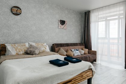 20 м², квартира-студия 1 700 ₽ в сутки - изображение 35