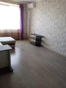 40 м², 1-комнатная квартира 2 400 ₽ в сутки - изображение 75