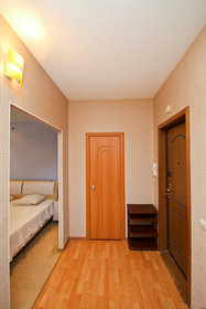 55 м², 1-комнатная квартира 2 500 ₽ в сутки - изображение 19