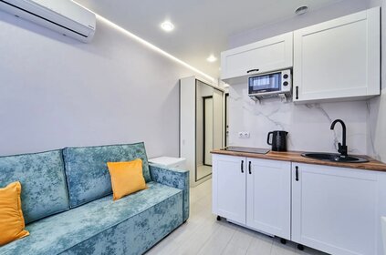 23 м², квартира-студия 2 990 ₽ в сутки - изображение 101