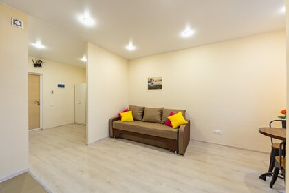 51 м², 1-комнатная квартира 2 900 ₽ в сутки - изображение 80