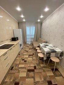 70 м², 3-комнатная квартира 4 000 ₽ в сутки - изображение 26