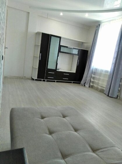 56 м², 2-комнатная квартира 20 000 ₽ в месяц - изображение 1