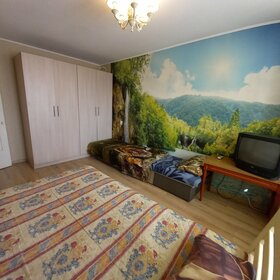 35 м², 1-комнатная квартира 2 200 ₽ в сутки - изображение 57