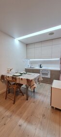 32 м², 1-комнатная квартира 2 590 ₽ в сутки - изображение 87