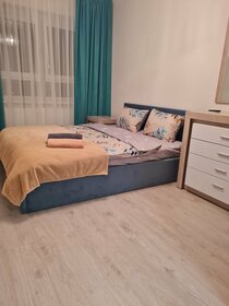 50 м², 1-комнатная квартира 2 200 ₽ в сутки - изображение 82