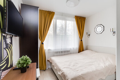 15 м², квартира-студия 2 800 ₽ в сутки - изображение 45